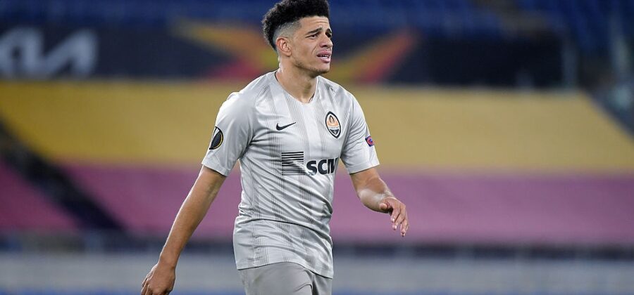 Jak si Bohemians zachovali svou identitu v době obchodu: Výzvy a řešení